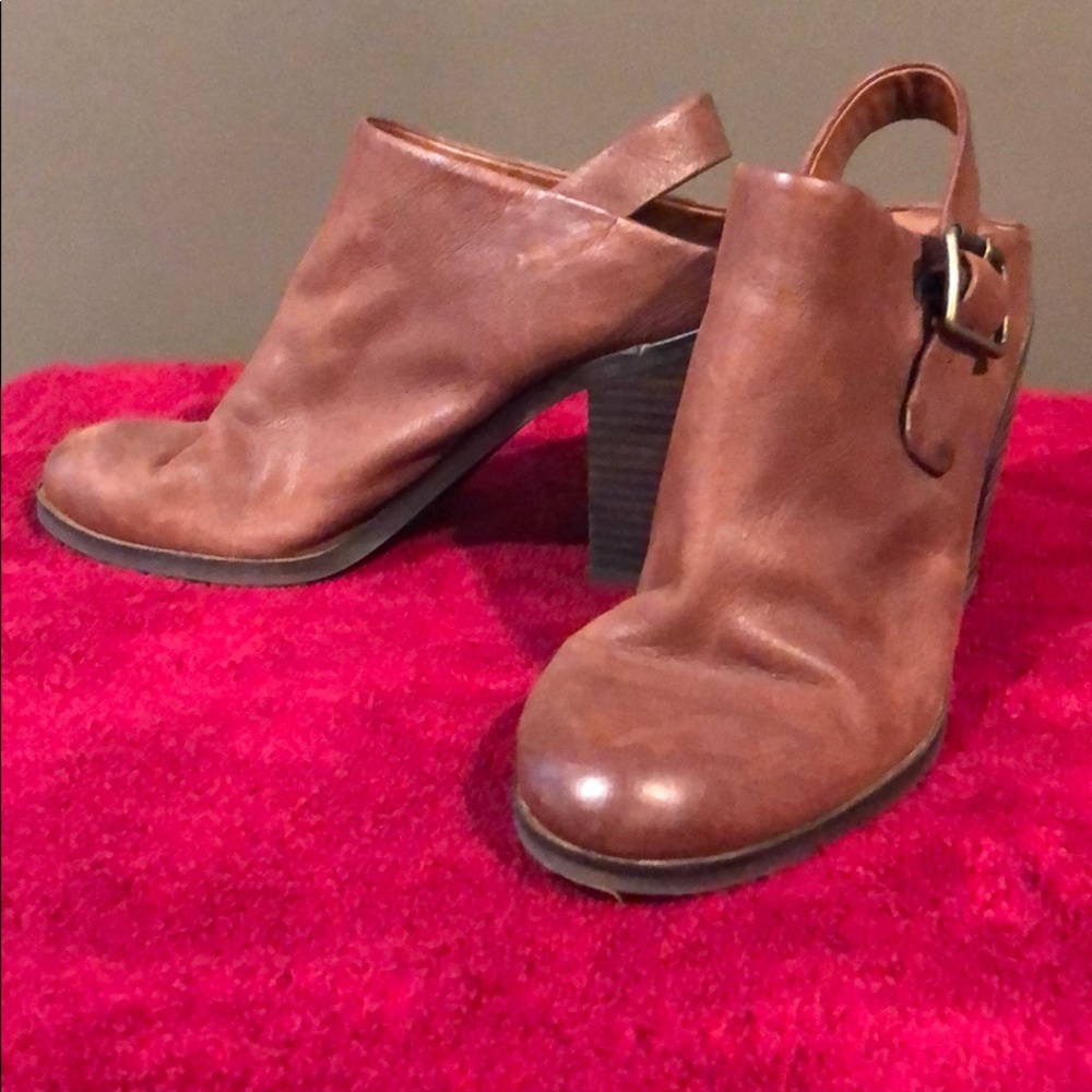 Lucky Brand Booties LK Machiko